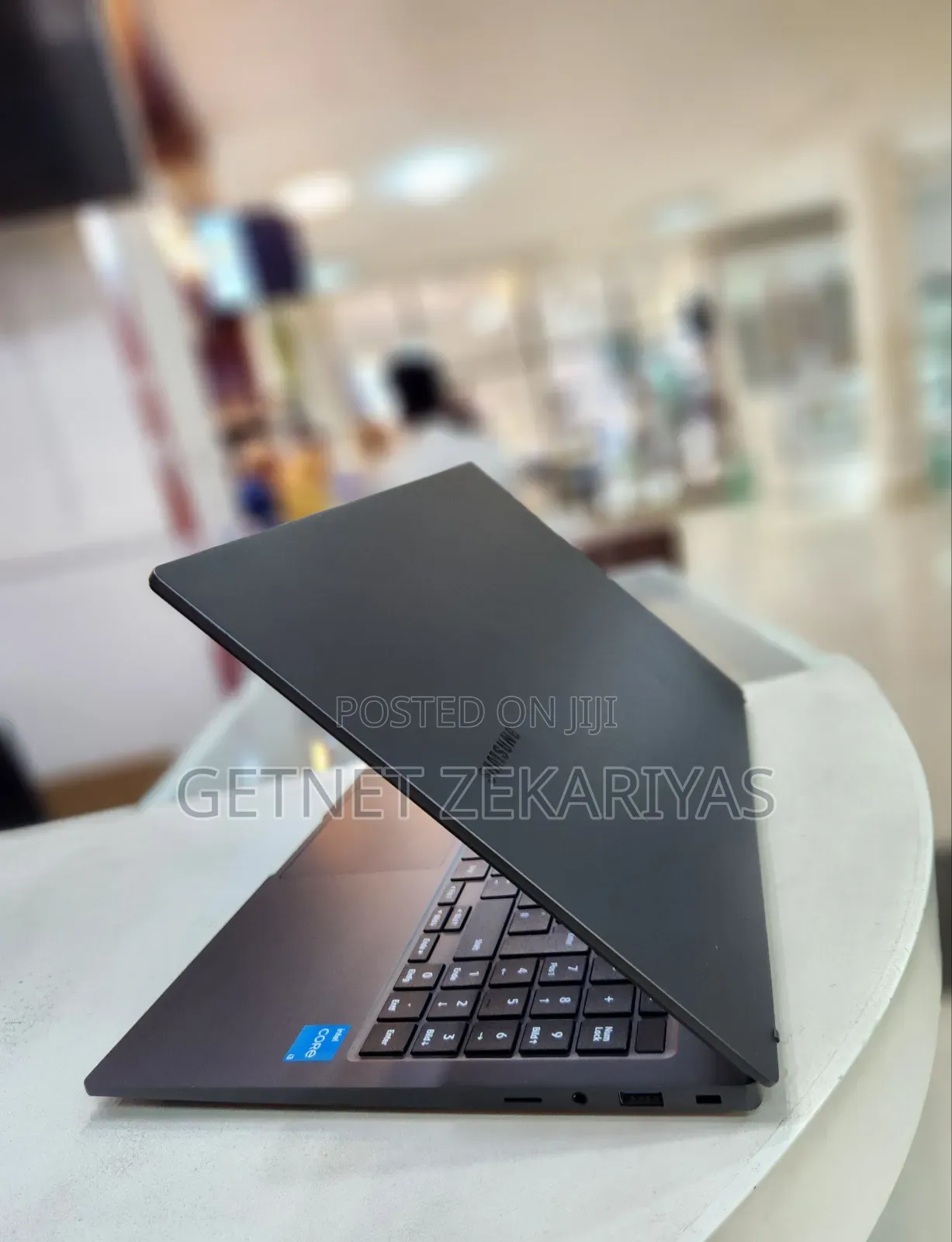 New Samsung Galaxy Book3 Pro 360 16" 8GB Intel Core I3 SSD 256GB