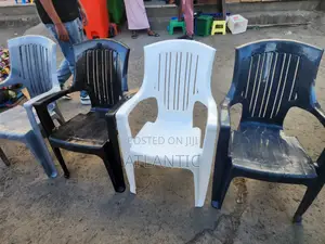 Photo - Quality Chairs