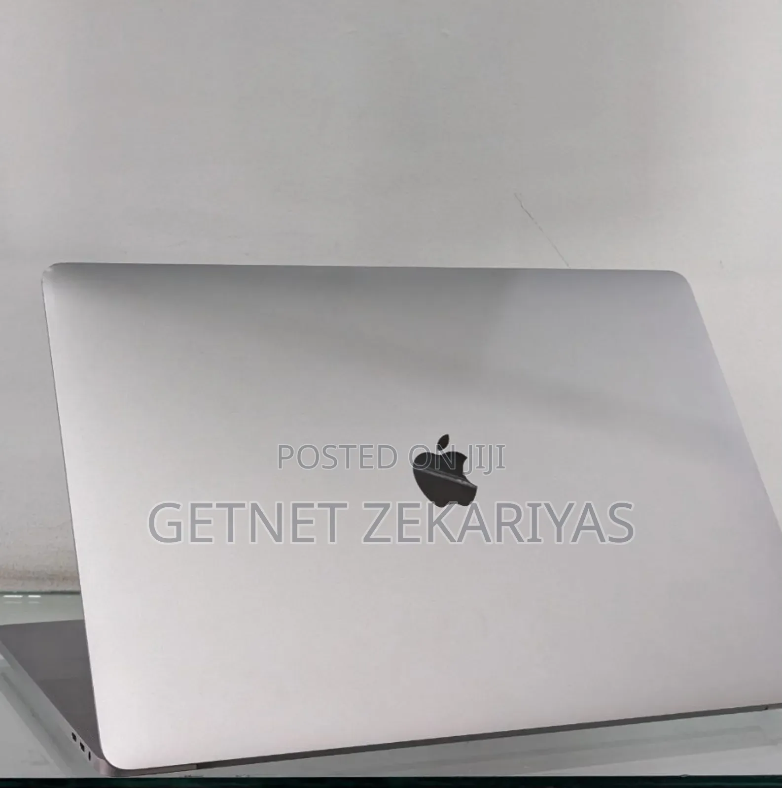 New Laptop Apple MacBook Pro 2019 16GB Intel Core I9 SSD 1T