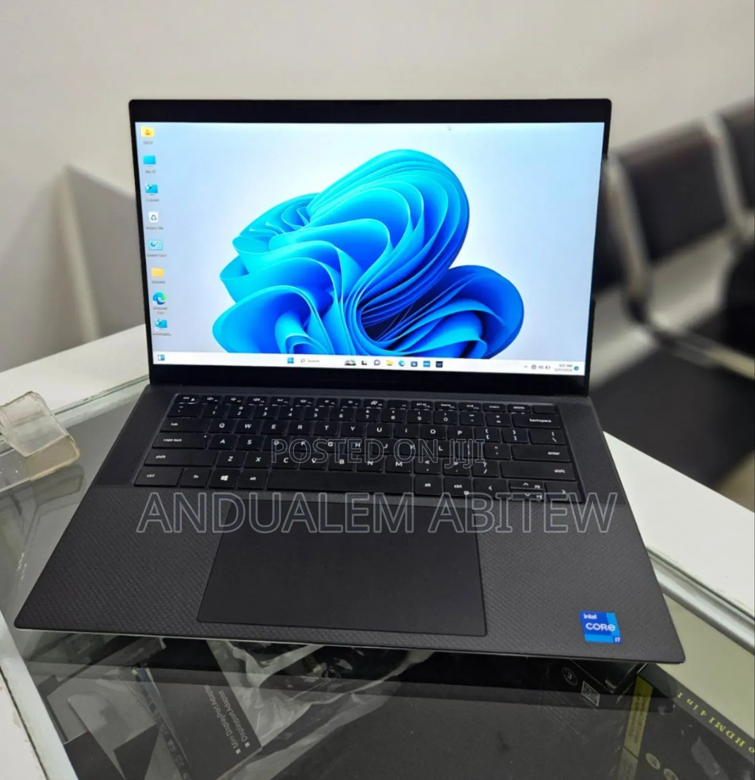 New Laptop Dell XPS 15 32GB Intel Core I7 SSD 512GB