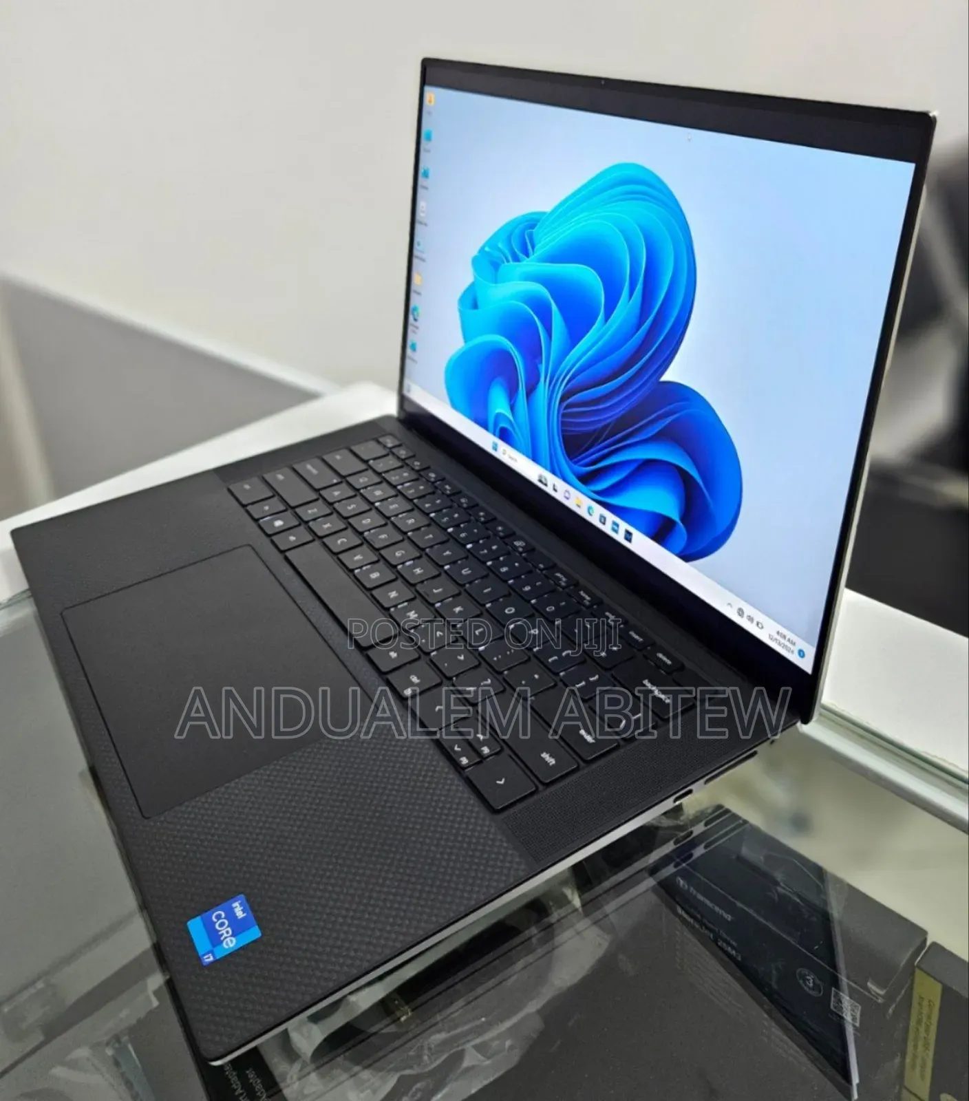 New Laptop Dell XPS 15 32GB Intel Core I7 SSD 512GB