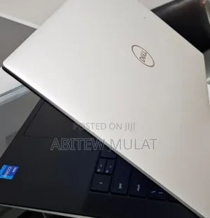 New Laptop Dell XPS 15 32GB Intel Core I7 SSD 512GB