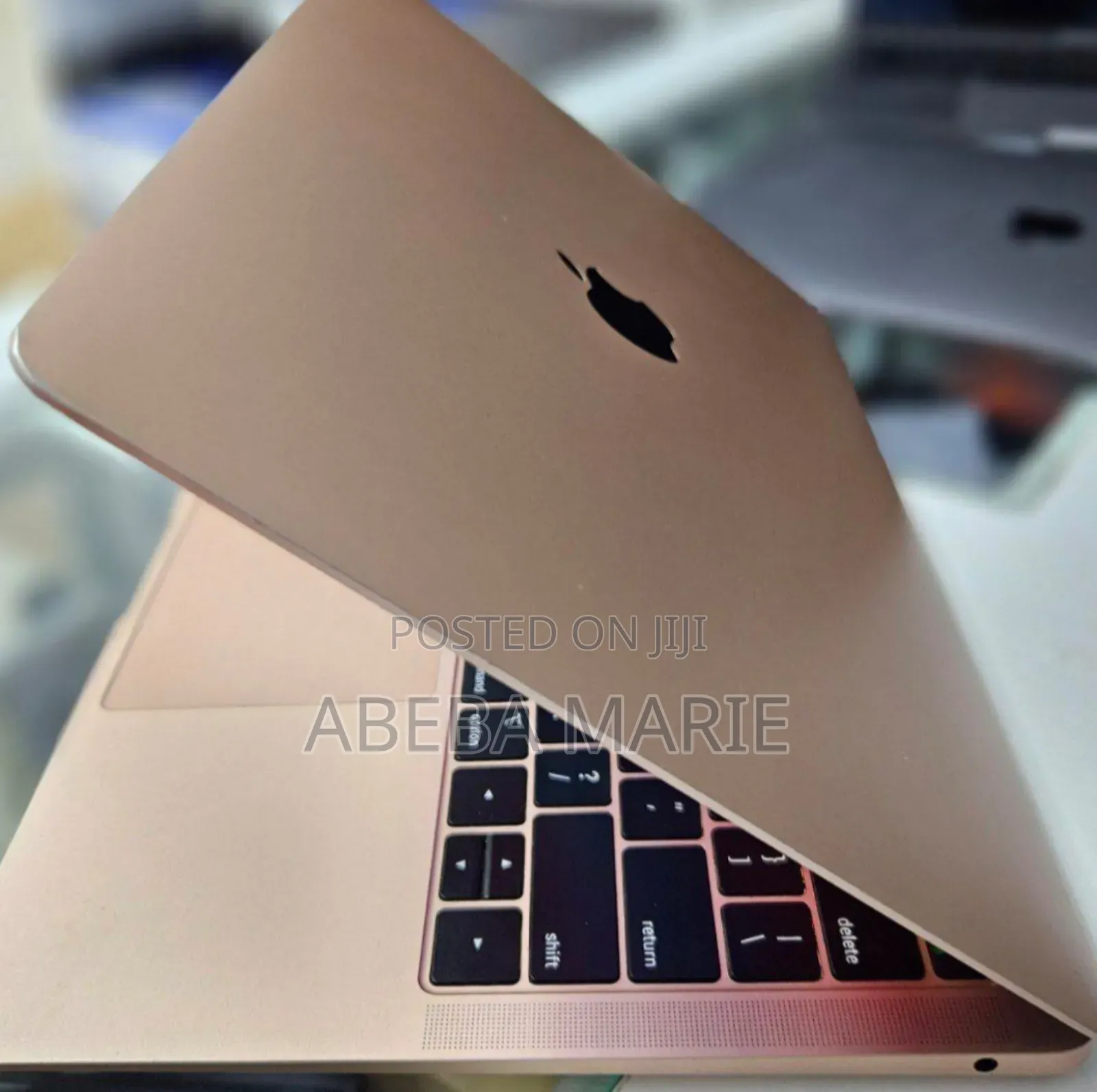 New Laptop Apple MacBook Air 2020 M1 8GB Apple M1 SSD 256GB