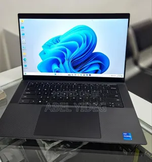 New Laptop Dell XPS 15 32GB Intel Core I7 SSD 512GB