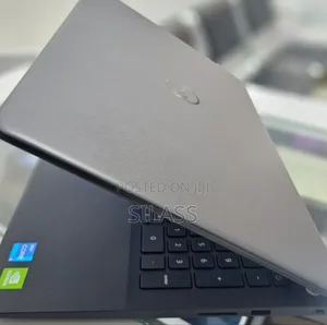 Photo - New Laptop Dell XPS 15 32GB Intel Core I7 SSD 512GB