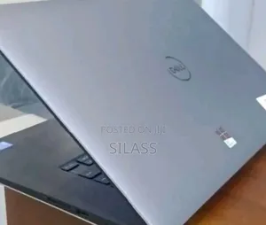 New Laptop Dell XPS 15 32GB Intel Core I7 SSD 512GB