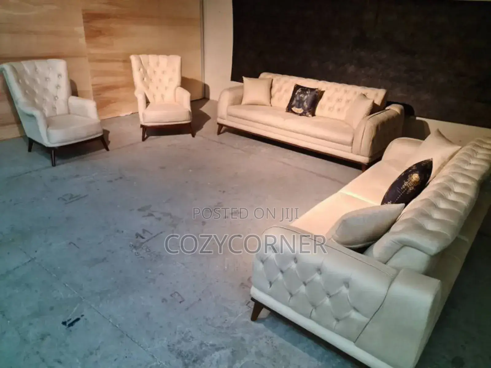 Grand 8 Seater Sofa Set for Your Living Room.