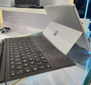 New Laptop Microsoft Surface Pro 7 8GB Intel Core I5 SSD 256GB