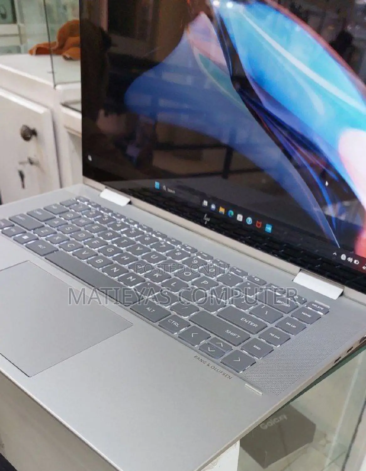 New Laptop HP Envy X360 16GB Intel Core I7 SSD 1T