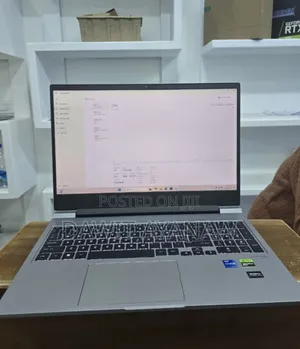 New Laptop HP 16GB Intel Core I7 SSD 1T