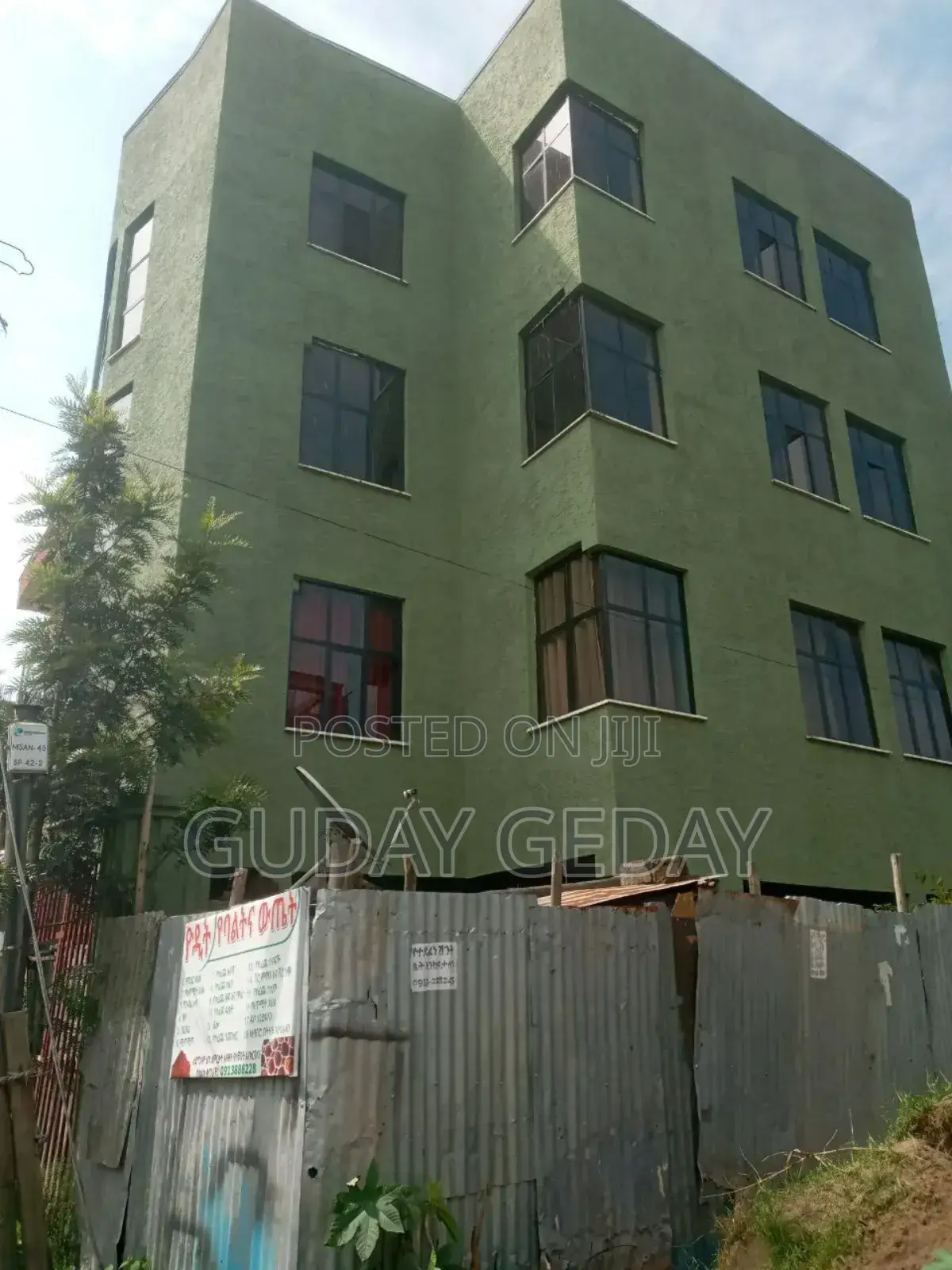 Furnished 5bdrm Townhouse/Terrace in Private, Akaky Kaliti for sale