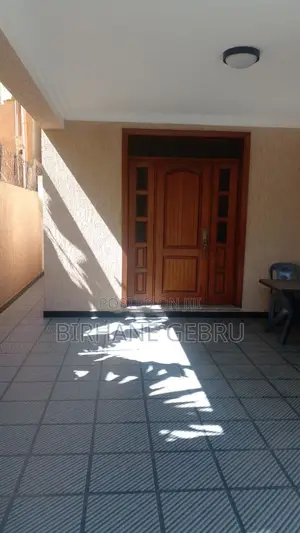 G+2 House Rent for Living