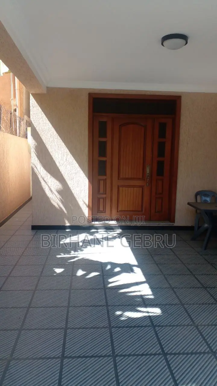 G+2 House Rent for Living