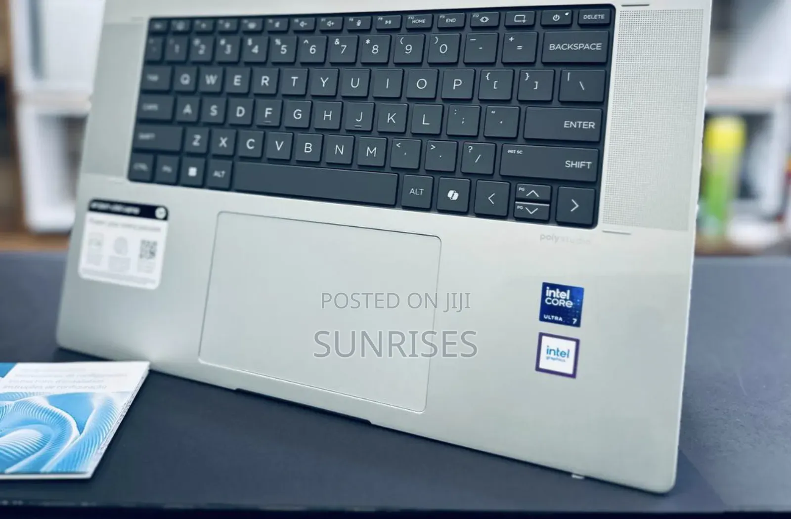 New Laptop HP Envy X2 16GB Intel Core Ultra 7 SSD 1T