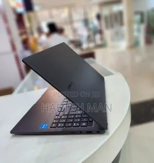 New Laptop Samsung Galaxy Book 2 8GB Intel Core I3 SSD 256GB