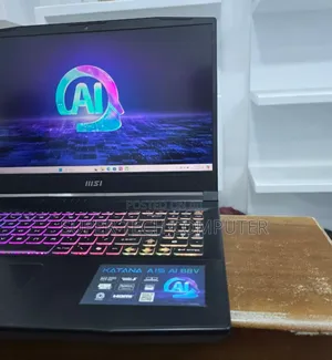 New Laptop MSI Katana 15 16GB AMD Ryzen 7 SSD 1T