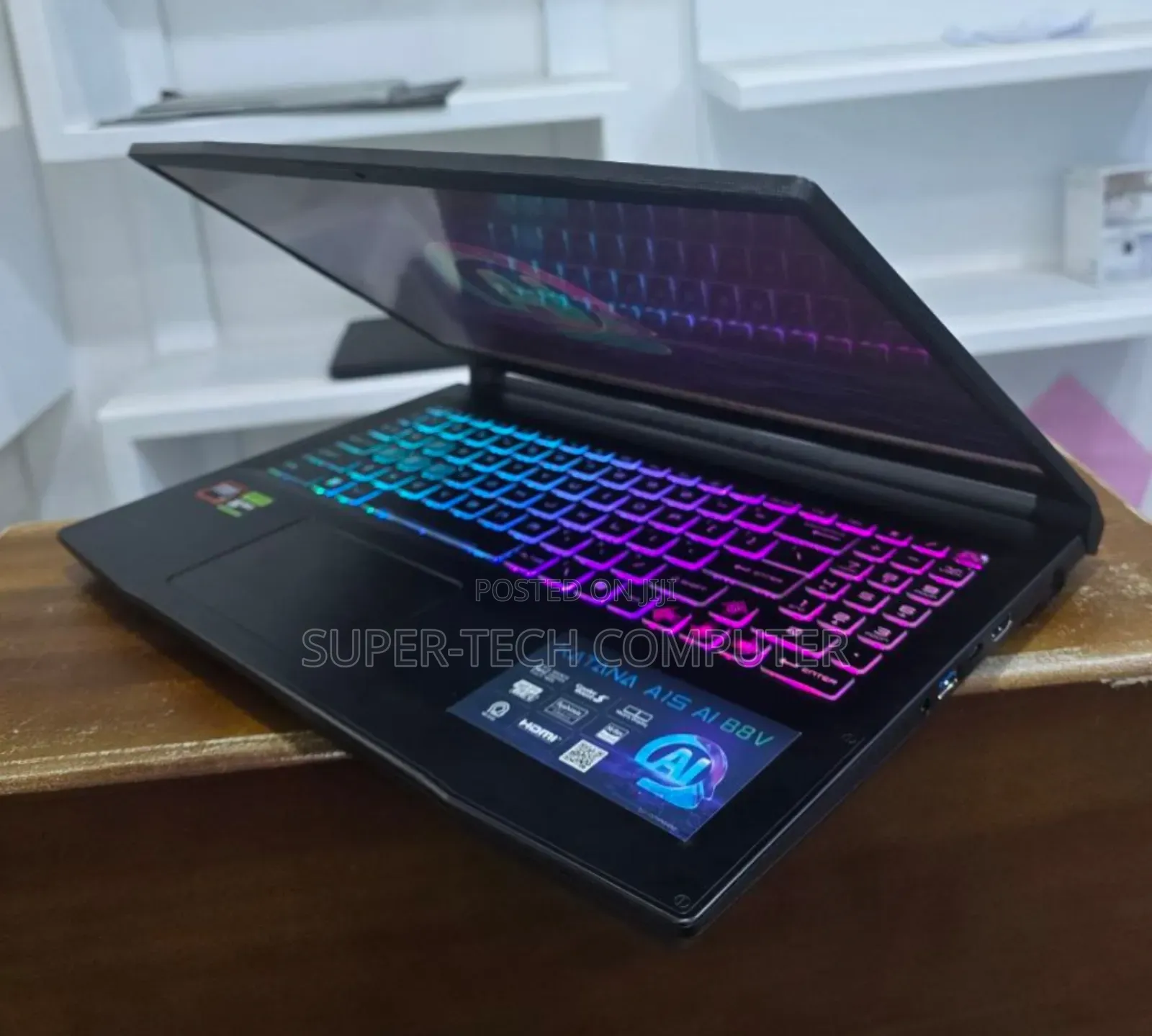 New Laptop MSI Katana 15 16GB AMD Ryzen 7 SSD 1T