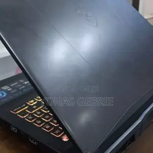 New Laptop MSI Katana 15 16GB AMD Ryzen 7 SSD 1T
