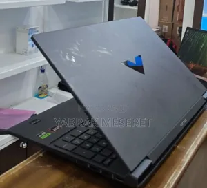 New Laptop HP Victus 16 16GB AMD Ryzen 7 SSD 1T