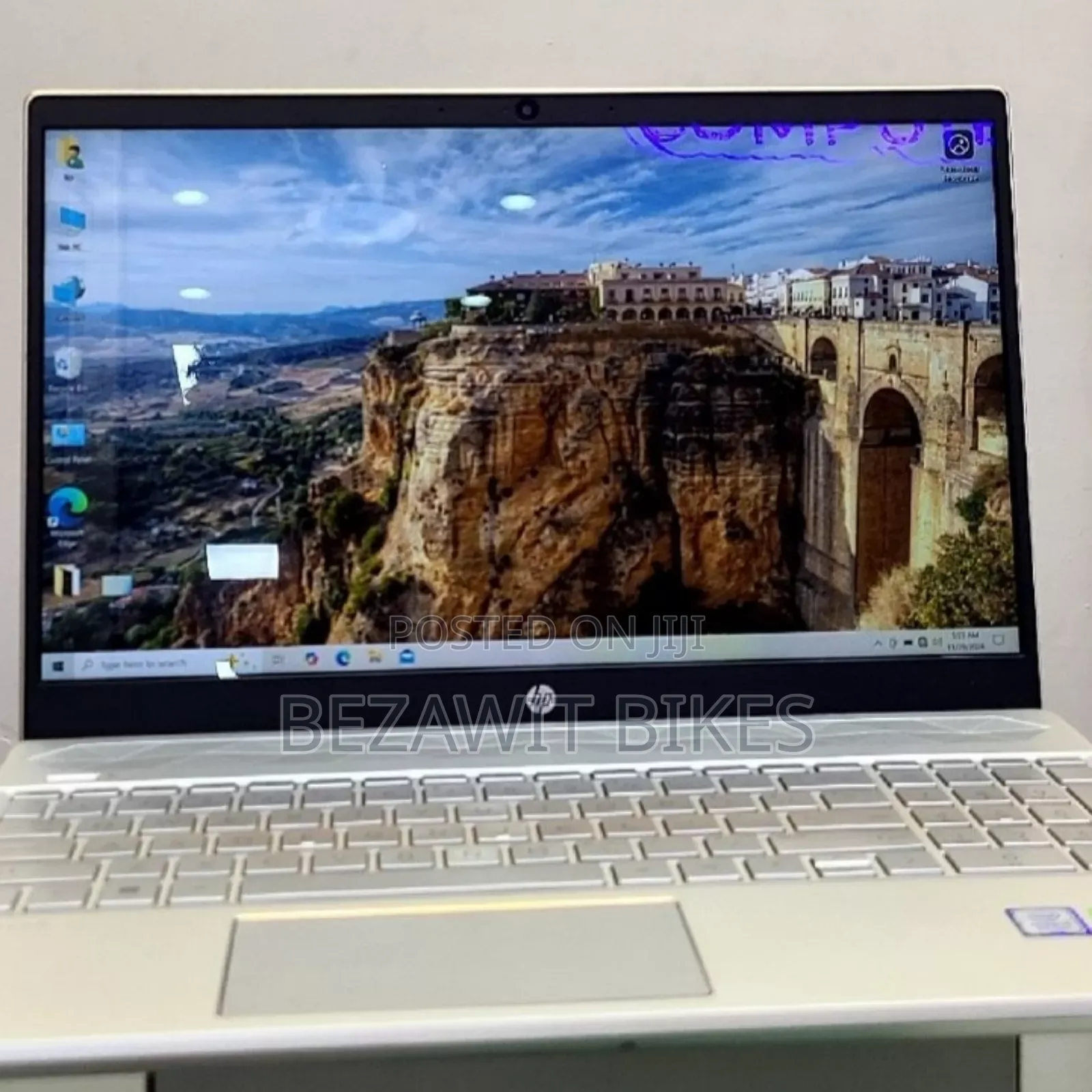 New Laptop HP Pavilion 15 8GB Intel Core I5 HDD+SSD 128GB