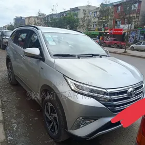 Photo - Toyota Rush 2022 Silver