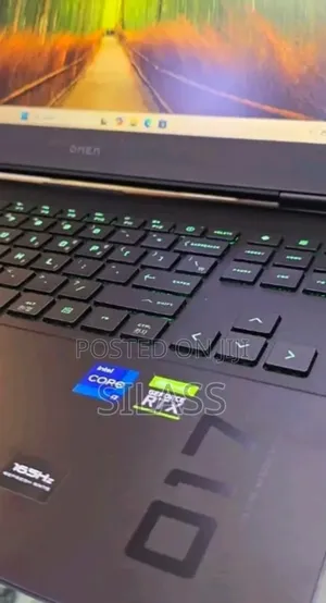 New Laptop HP Omen 17 16GB Intel Core I7 SSD 1T