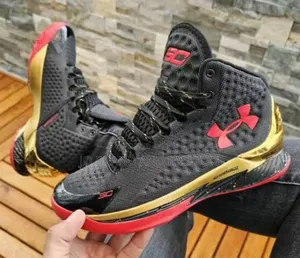 Under Armour Curry 1 Retro Shoes