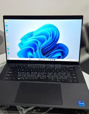 Photo - New Laptop Dell XPS 15 32GB Intel Core I7 SSD 512GB