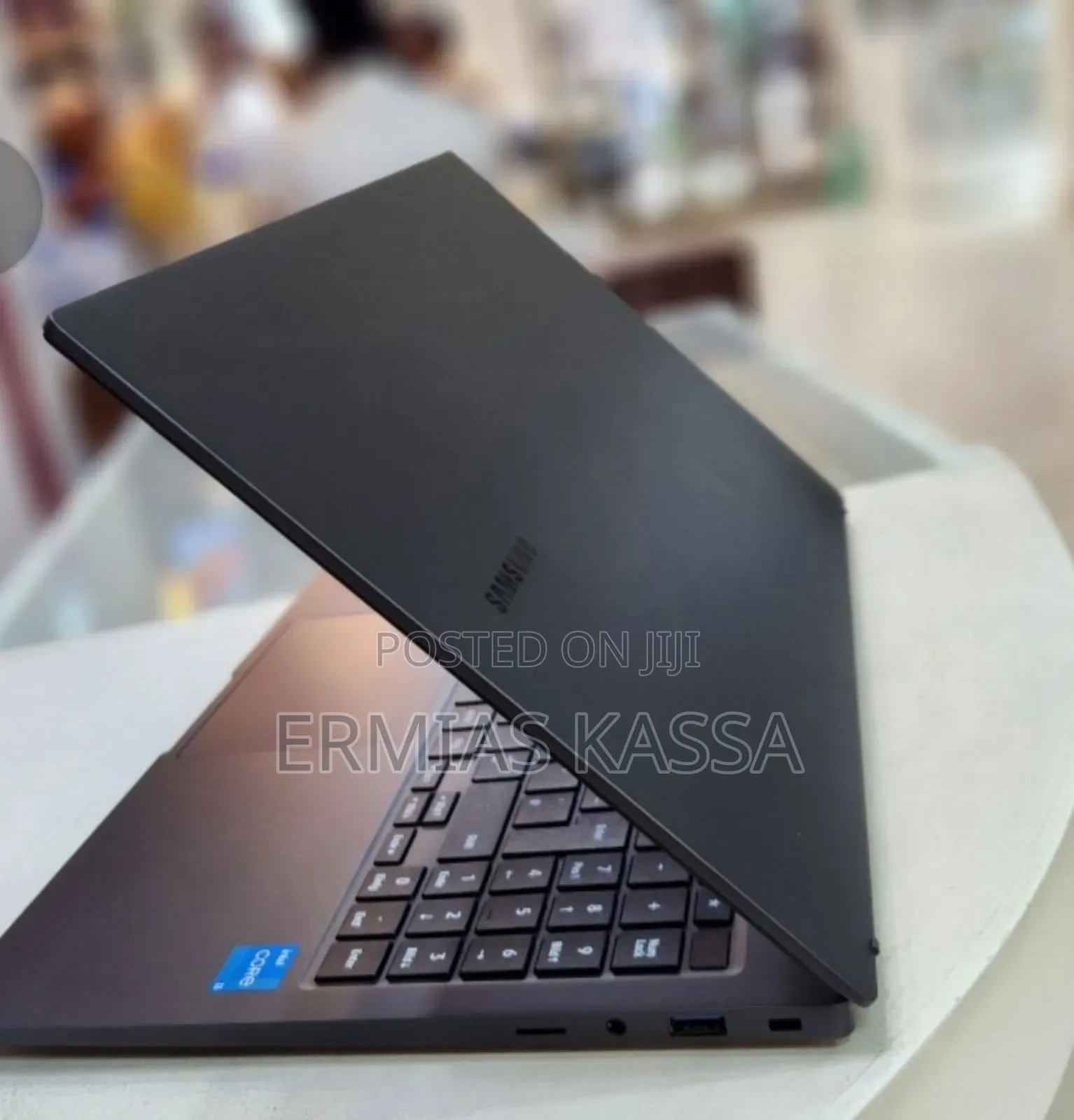 New Laptop Samsung Galaxy Book 2 8GB Intel Core I3 SSD 256GB