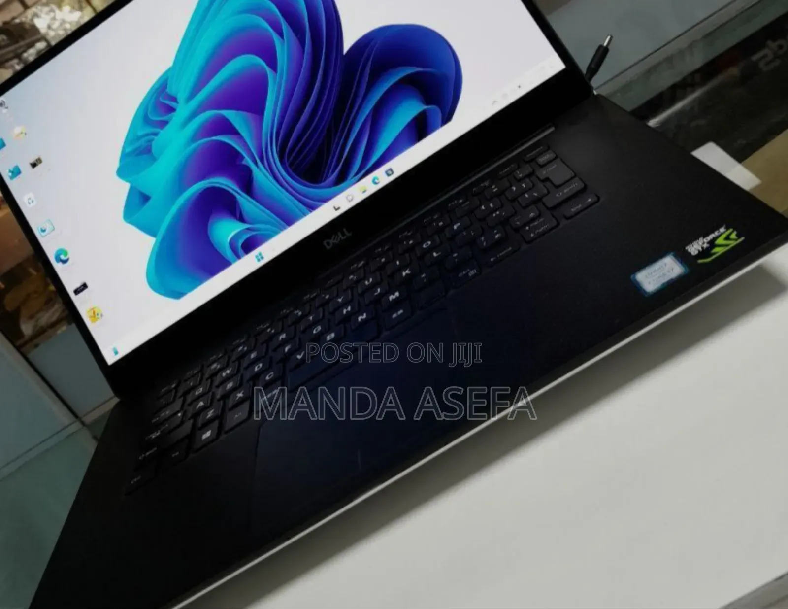 New Laptop Dell XPS 15 16GB Intel Core I7 SSD 512GB