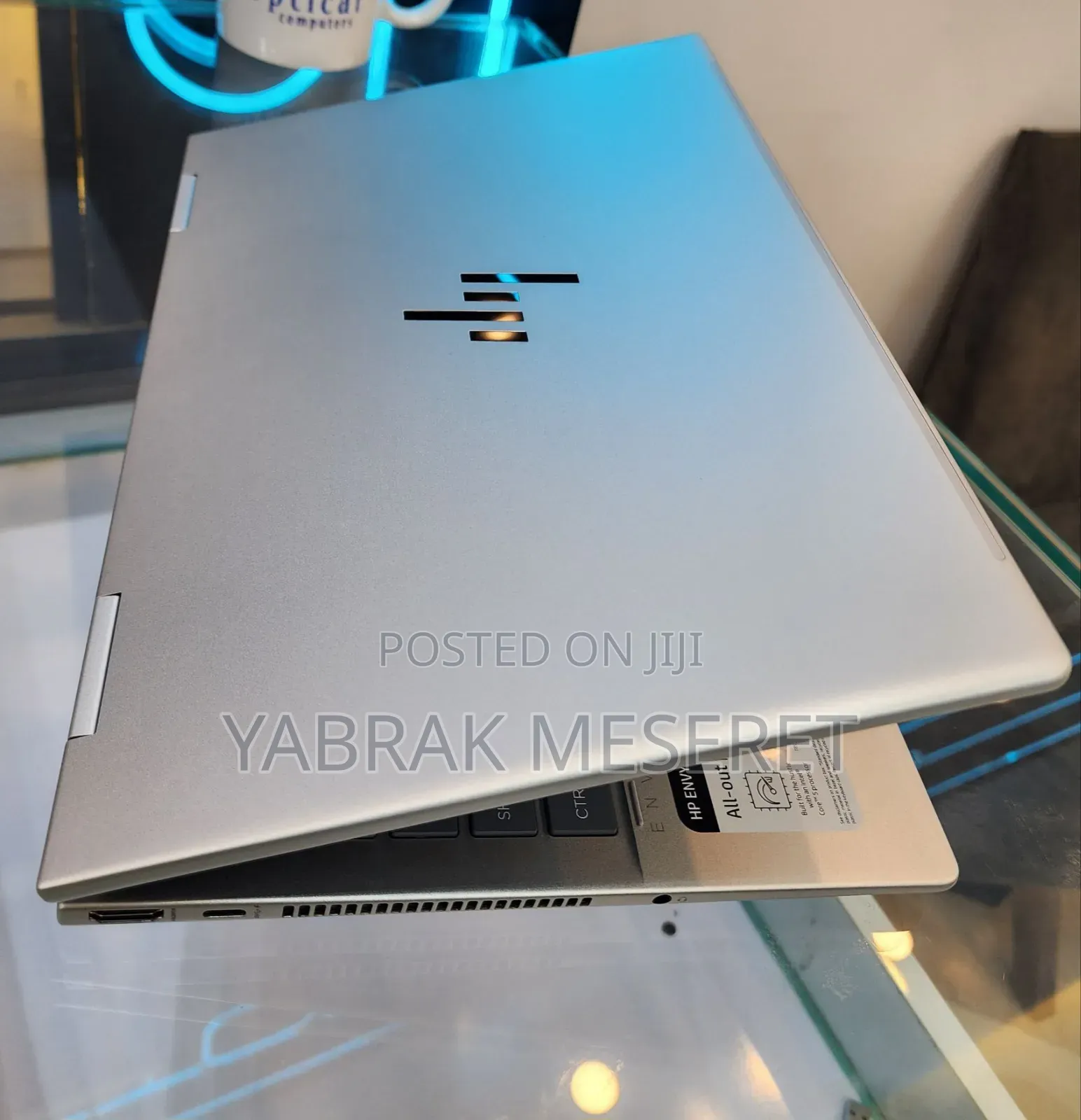 New Laptop HP Envy X360 8GB Intel Core I5 SSD 512GB