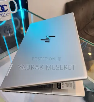 New Laptop HP Envy X360 8GB Intel Core I5 SSD 512GB