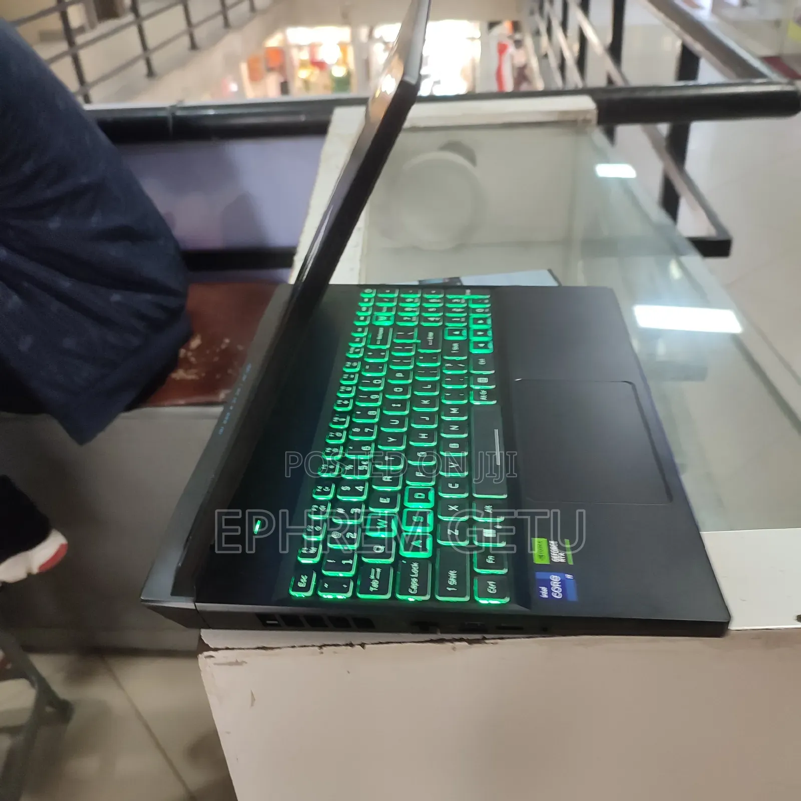 New Laptop Acer Predator Helios 300 16GB Intel Core I9 SSD 1T