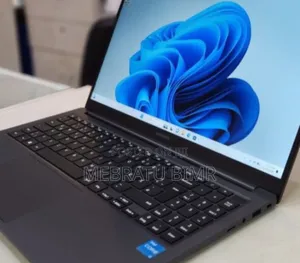 New Laptop Samsung Galaxy Book 2 8GB Intel Core I3 SSD 256GB