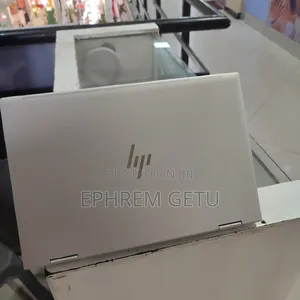 New Laptop HP EliteBook 830 G8 16GB Intel Core I5 SSD 512GB