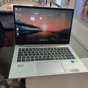 New Laptop HP EliteBook 830 G8 16GB Intel Core I5 SSD 512GB