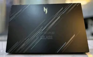 New Laptop Acer Nitro 17 8GB Intel Core I5 SSD 512GB