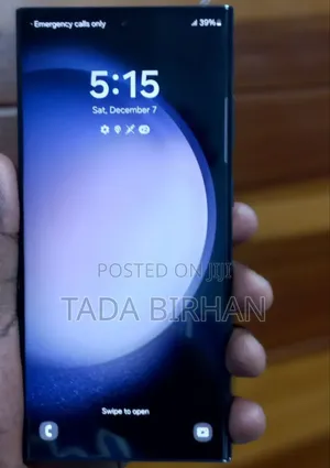 Photo - New Samsung Galaxy S22 Ultra 128 GB Black