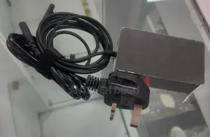 Photo - Microsoft Surface Charger 65 Watt