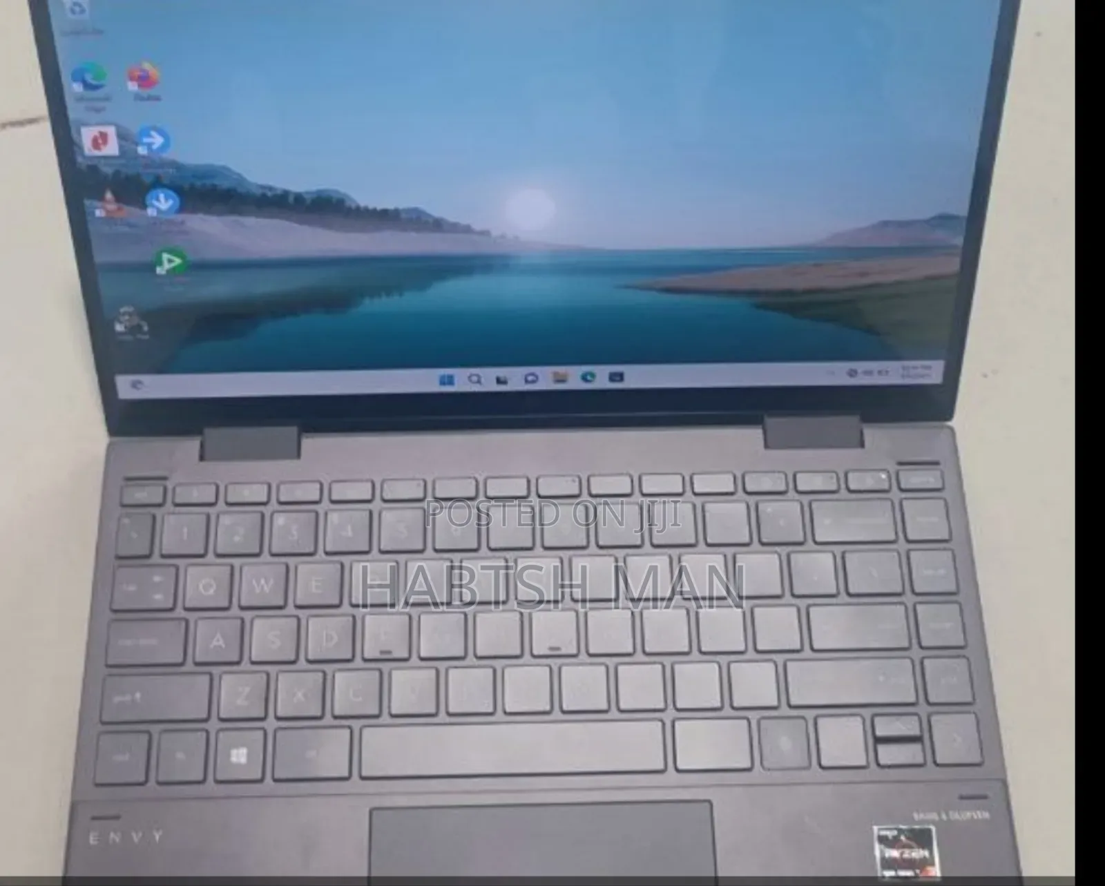 New Laptop HP Envy Ultrabook 6 8GB AMD Ryzen 5 SSD 256GB