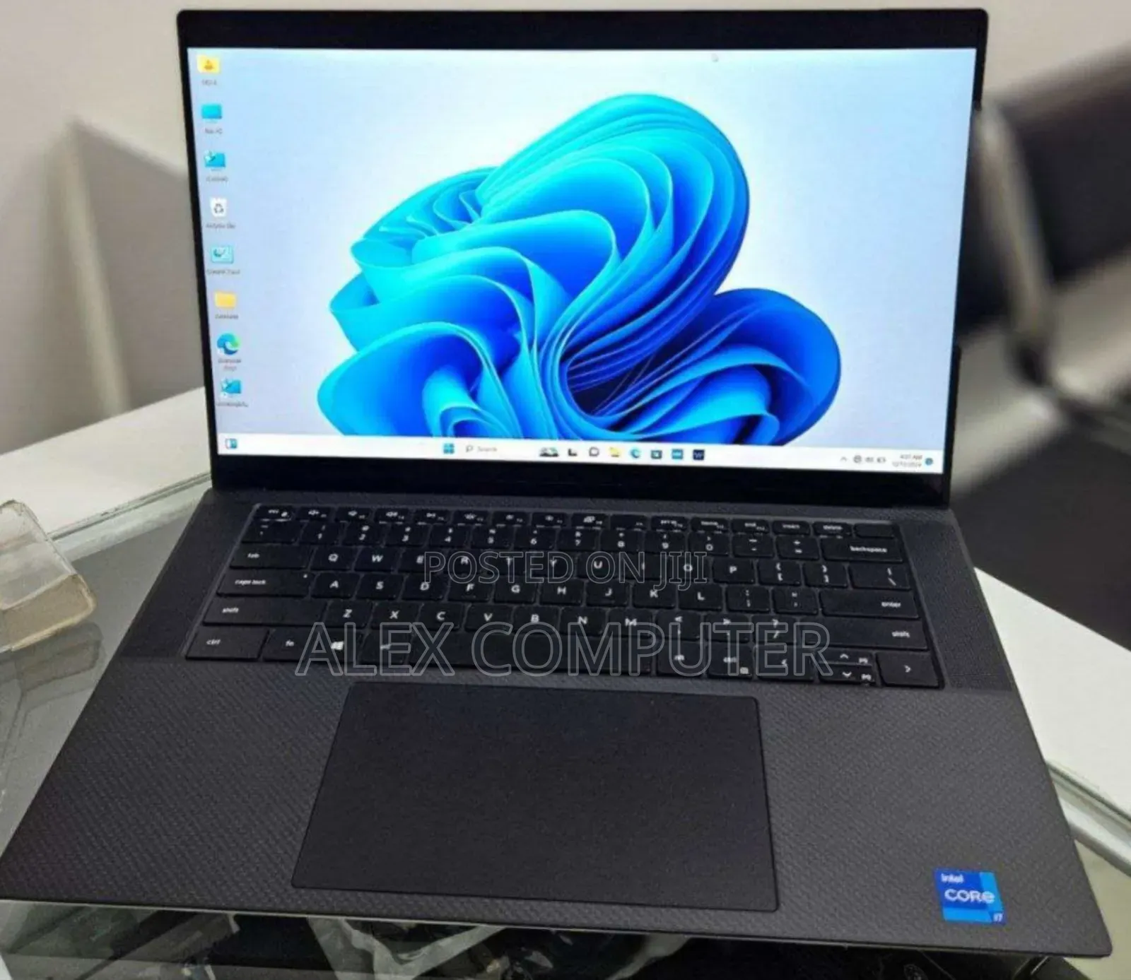 New Laptop Dell XPS 15 32GB Intel Core I7 SSD 512GB