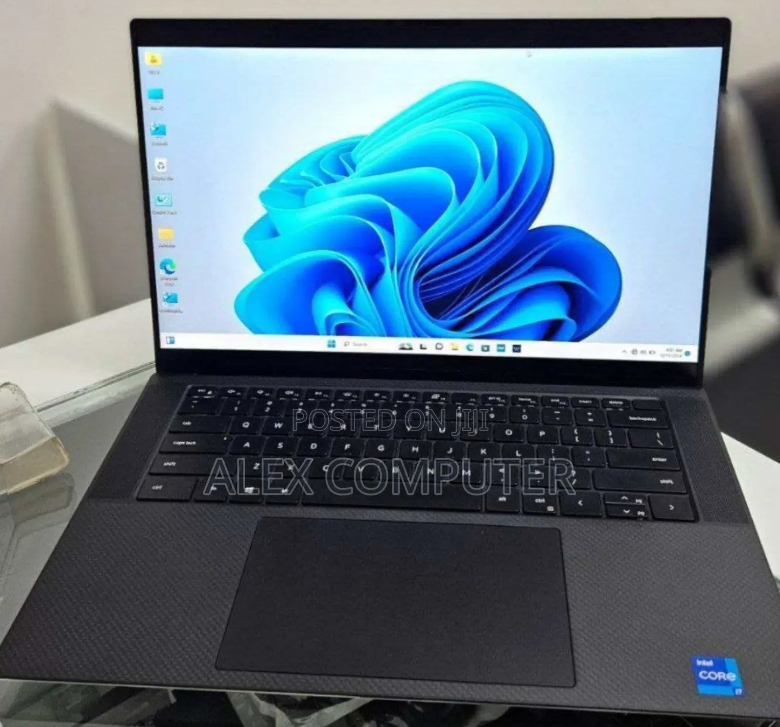 New Laptop Dell XPS 15 32GB Intel Core I7 SSD 512GB