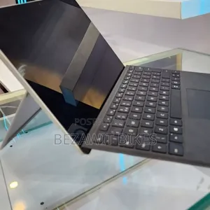 Photo - New Laptop Microsoft Surface Pro 7 8GB Intel Core I5 SSD 256GB