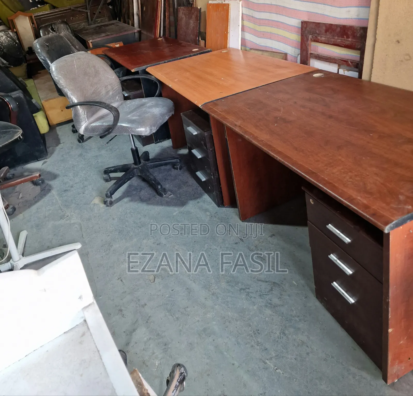 Office Table(Size~1.20)