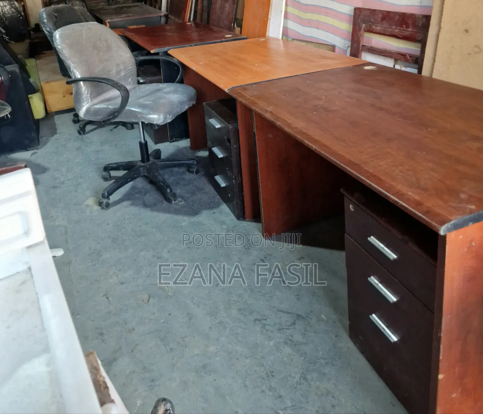 Office Table(Size~1.20)
