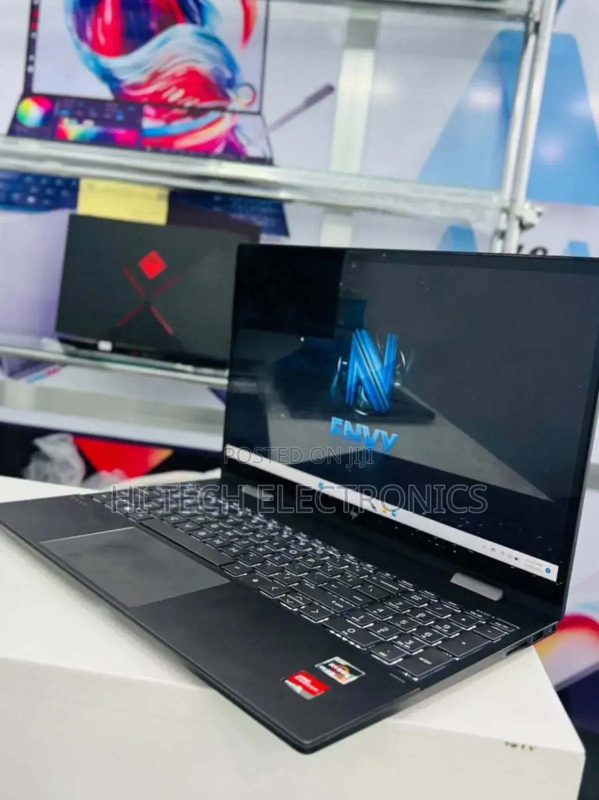 New Laptop HP Envy X360 8GB AMD Ryzen 7 SSD 512GB