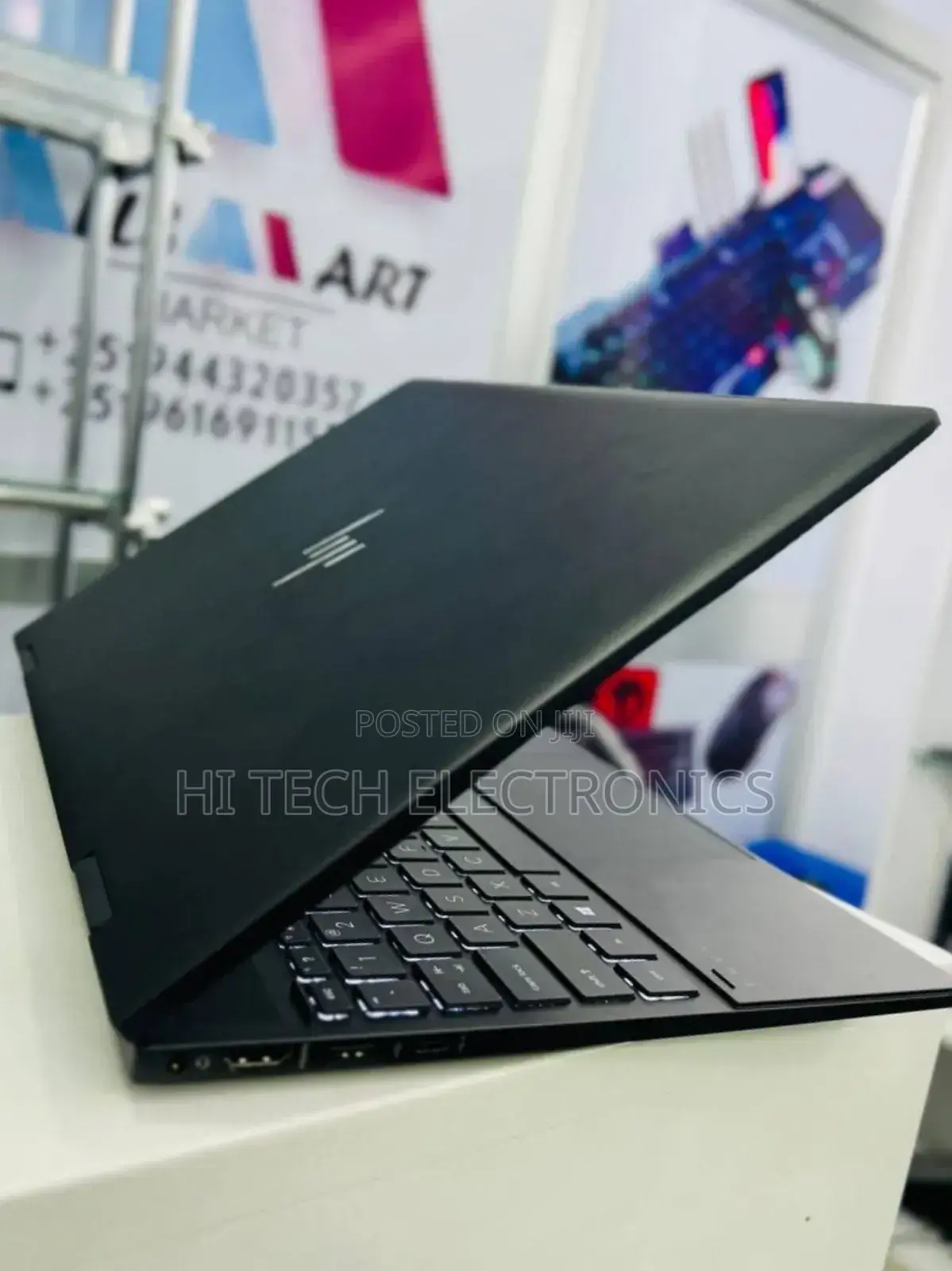 New Laptop HP Envy X360 8GB AMD Ryzen 7 SSD 512GB