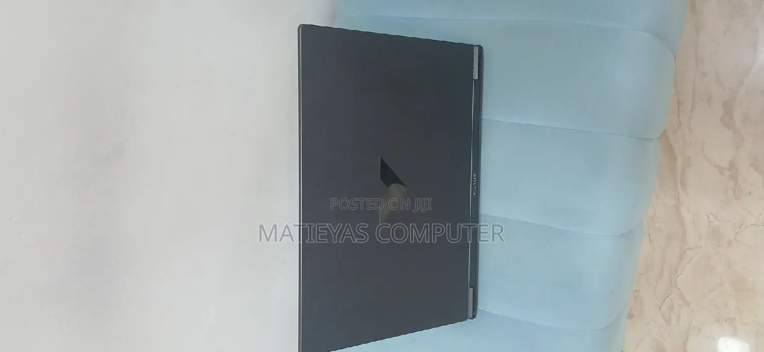 New Laptop HP Victus 15 8GB AMD SSD 256GB