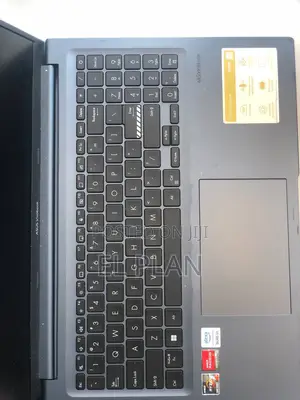 Laptop Asus Vivobook 16 12GB AMD Ryzen 7 SSD 512GB