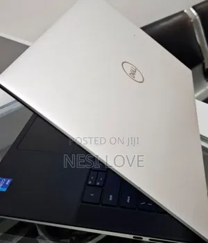 New Laptop Dell XPS 15 32GB Intel Core I7 SSD 512GB